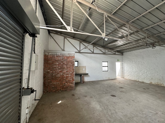 To Let commercial Property for Rent in Maitland Western Cape